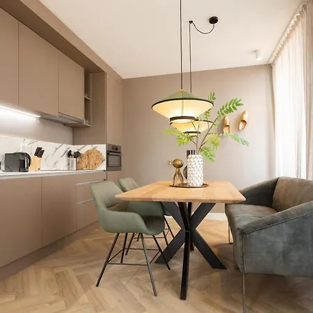 Bizstay Maurits Apartament *